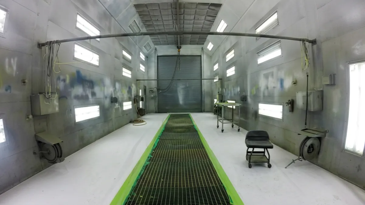 filtro di aspirazione e filtro di scarico per cabina di verniciatura automobilistica