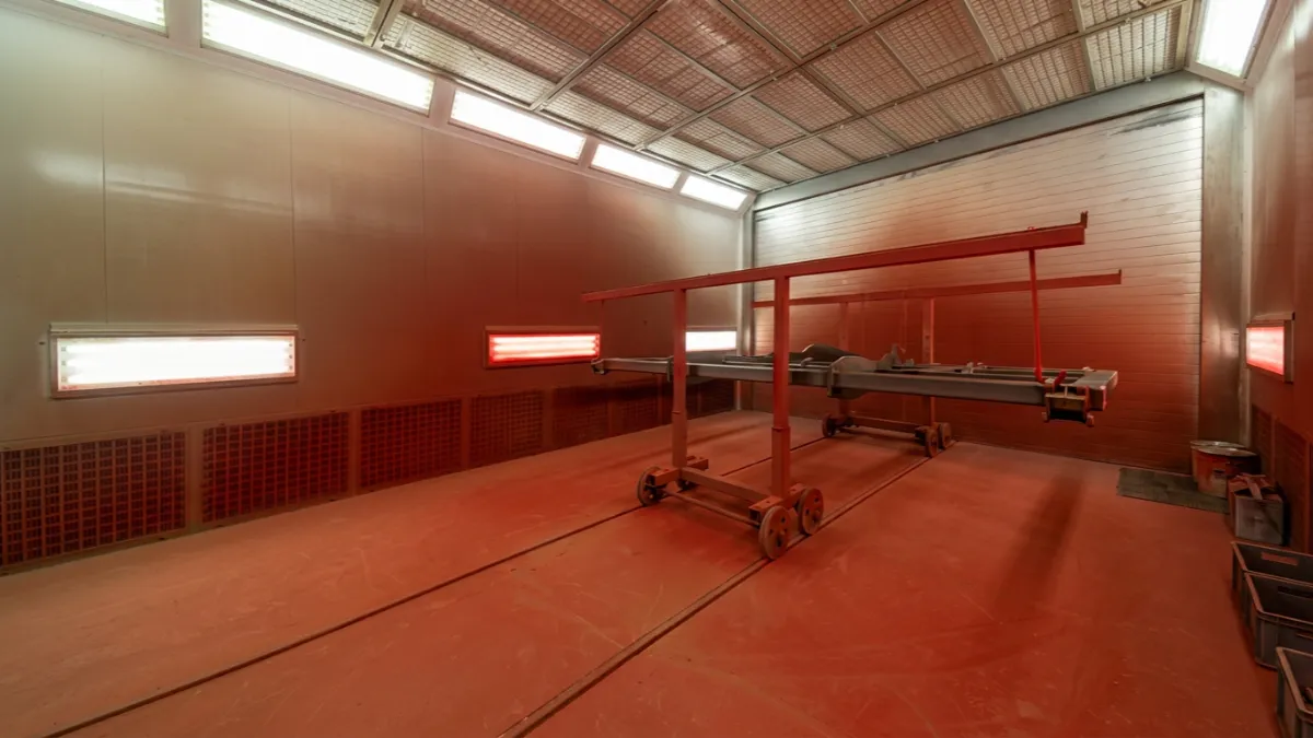 diversi tipi di filtri a soffitto per cabine di verniciatura